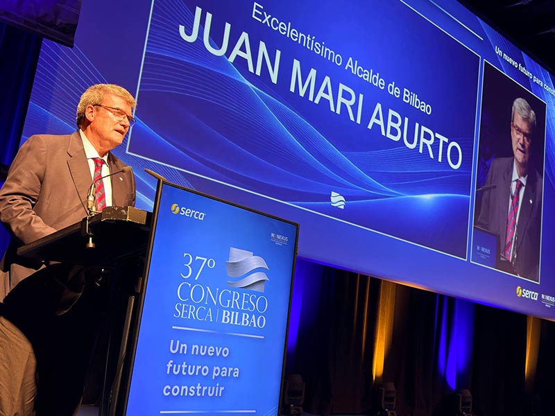 Juan Mari Aburto interviene en el 37.º Congreso de Serca, celebrado en Bilbao.